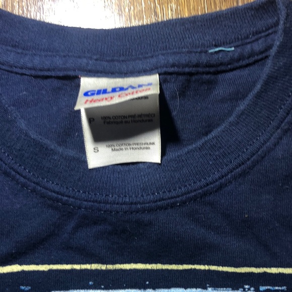 Rascal Flats tour shirt - Picture 3 of 4